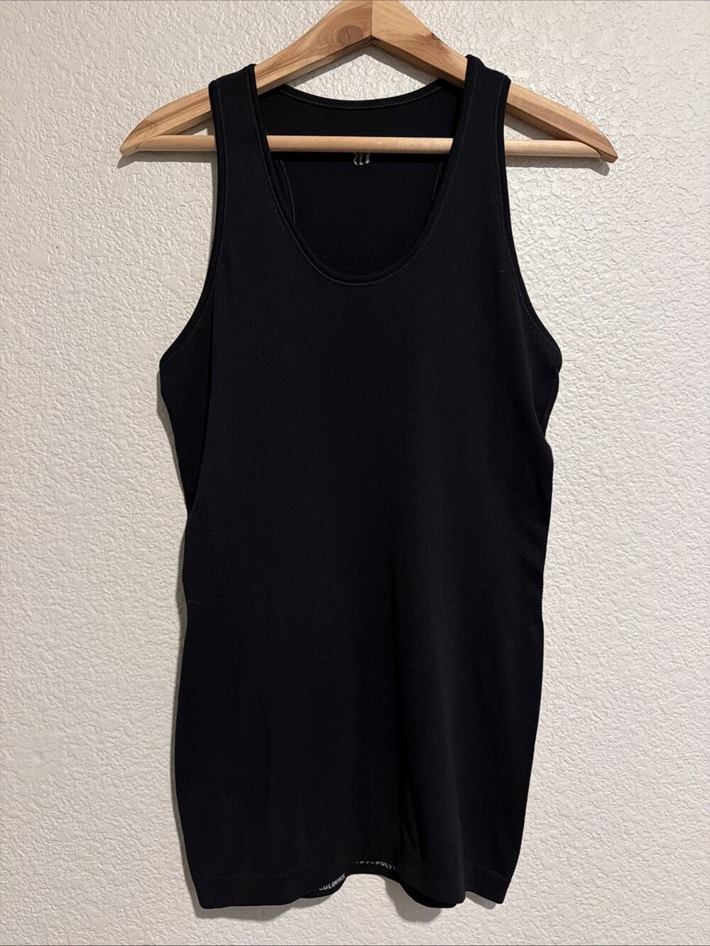 Sweaty Betty Racerback Tank Top Black Athleisure Yoga Gym Athletic Seamless 5353